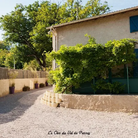 Gites Du Val De Passey